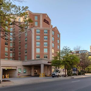 Hampton Inn & Suites Arlington Crystal City Dca